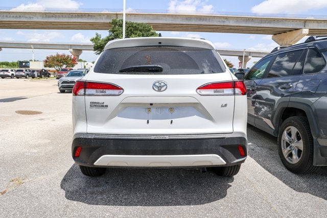 2025 Toyota Corolla Cross LE