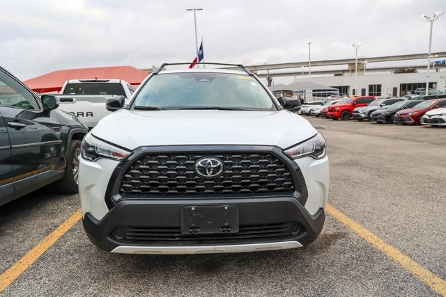 2025 Toyota Corolla Cross LE