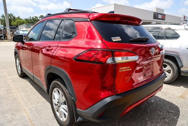 2025 Toyota Corolla Cross LE