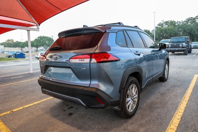 2025 Toyota Corolla Cross LE