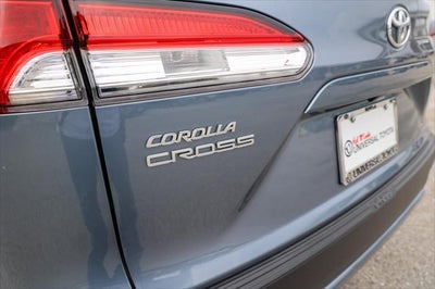 2025 Toyota Corolla Cross LE