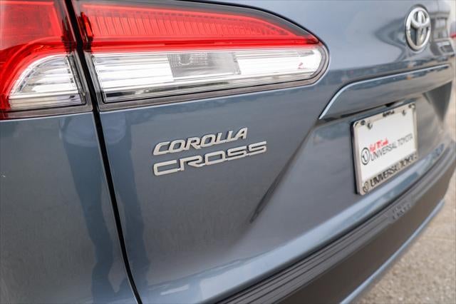 2025 Toyota Corolla Cross LE
