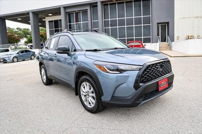 2025 Toyota Corolla Cross LE