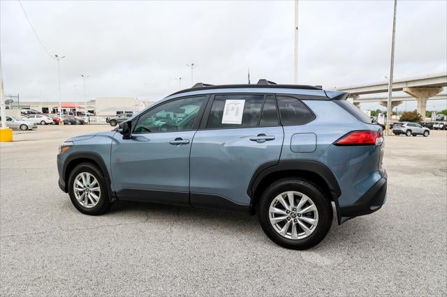 2025 Toyota Corolla Cross LE
