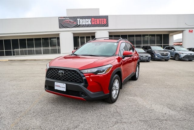 2024 Toyota Corolla Cross LE