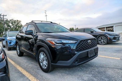 2024 Toyota Corolla Cross LE