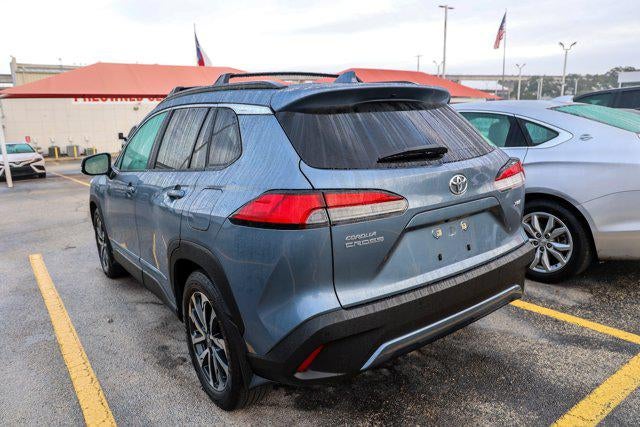 2024 Toyota Corolla Cross XLE