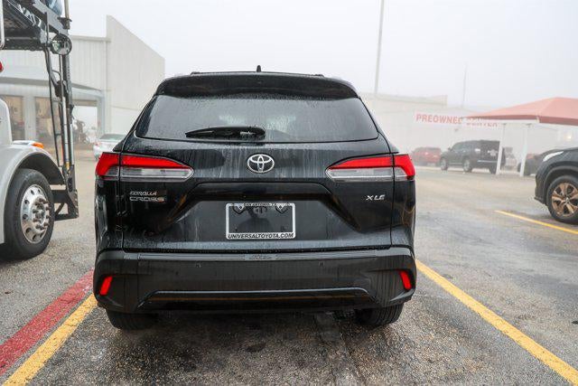 2024 Toyota Corolla Cross XLE