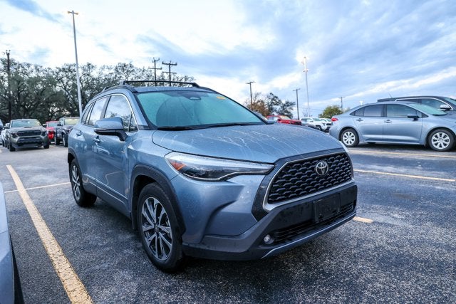 2023 Toyota Corolla Cross XLE