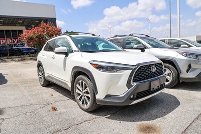 2023 Toyota Corolla Cross XLE