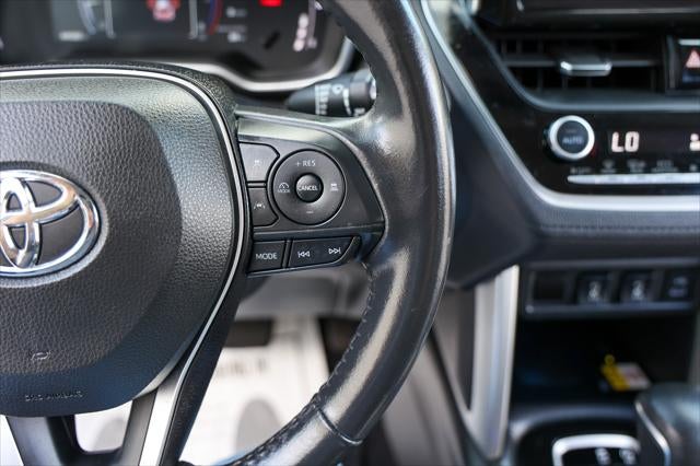 2023 Toyota Corolla Cross XLE