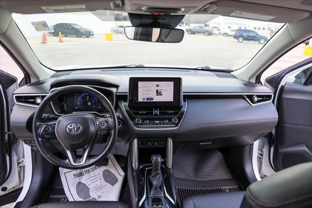 2023 Toyota Corolla Cross XLE