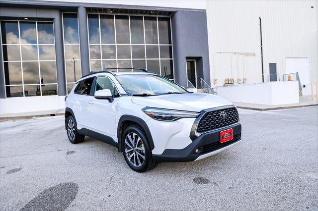 2023 Toyota Corolla Cross XLE