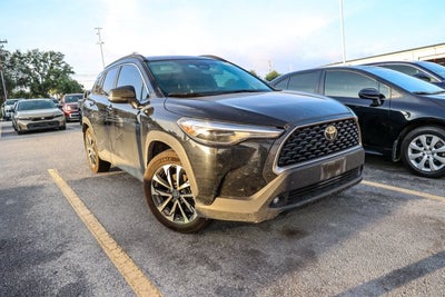 2023 Toyota Corolla Cross XLE