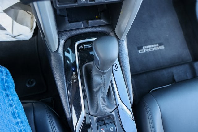 2025 Toyota COROLLA CROSS HV Hybrid XSE