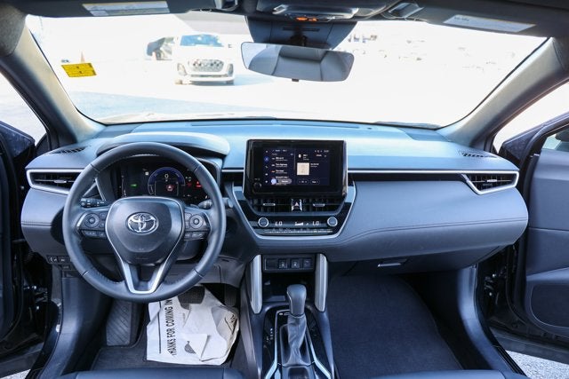2025 Toyota COROLLA CROSS HV Hybrid XSE