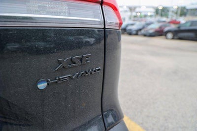 2025 Toyota COROLLA CROSS HV Hybrid XSE