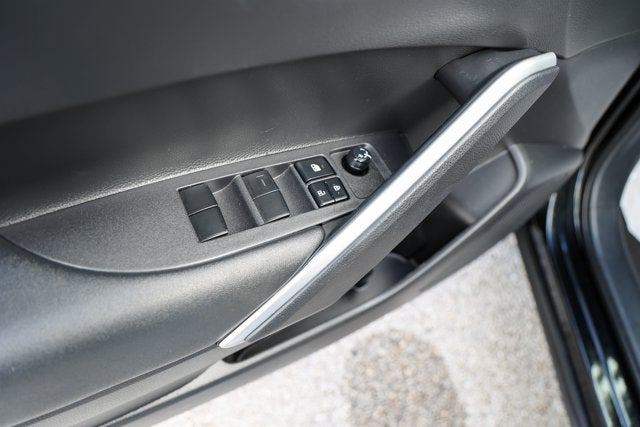 2023 Toyota Corolla Cross Hybrid Hybrid SE
