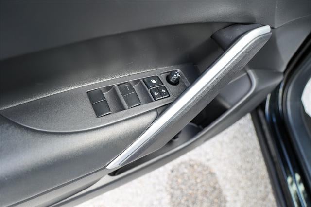 2023 Toyota Corolla Cross Hybrid Hybrid SE