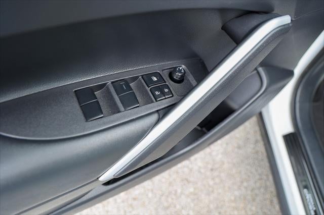 2024 Toyota Corolla Cross Hybrid Hybrid SE