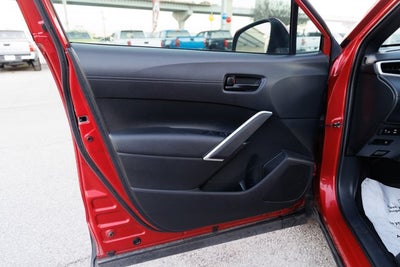 2024 Toyota COROLLA CROSS HV Hybrid SE