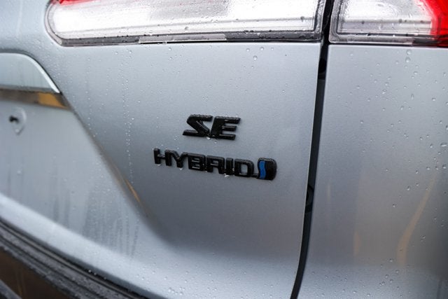 2024 Toyota Corolla Cross Hybrid SE