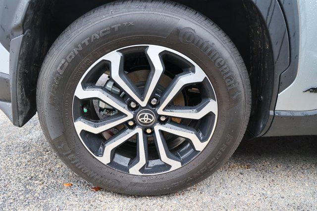 2024 Toyota COROLLA CROSS HV Hybrid SE