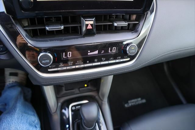 2025 Toyota Corolla Cross Hybrid Hybrid XSE