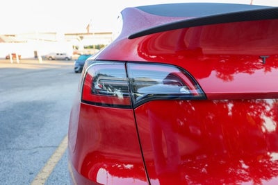 2024 Tesla Model Y Performance