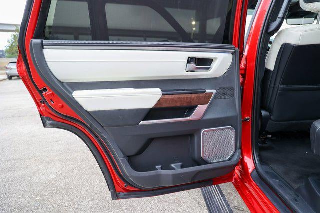 2024 Toyota SEQUOIA 4WD Capstone