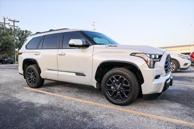 2025 Toyota Sequoia Platinum