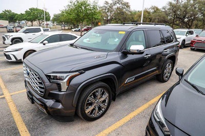 2024 Toyota SEQUOIA 4WD Capstone