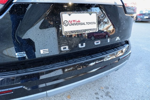 2023 Toyota SEQUOIA 4WD Capstone