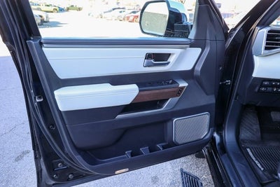 2023 Toyota SEQUOIA 4WD Capstone