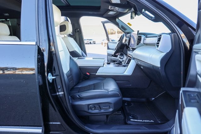 2023 Toyota SEQUOIA 4WD Capstone