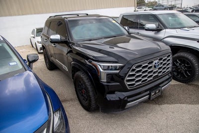 2023 Toyota SEQUOIA 4WD Capstone