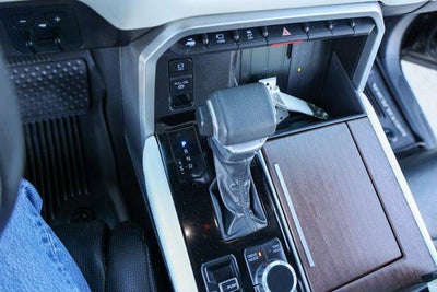 2023 Toyota SEQUOIA 4WD Capstone