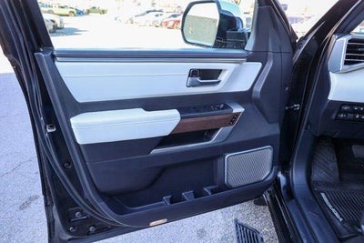 2023 Toyota SEQUOIA 4WD Capstone