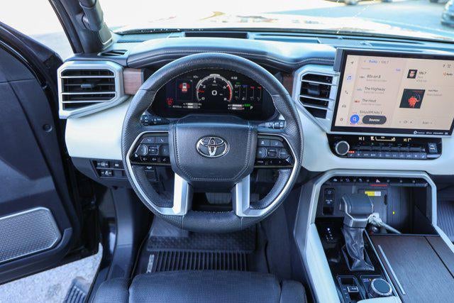 2023 Toyota SEQUOIA 4WD Capstone