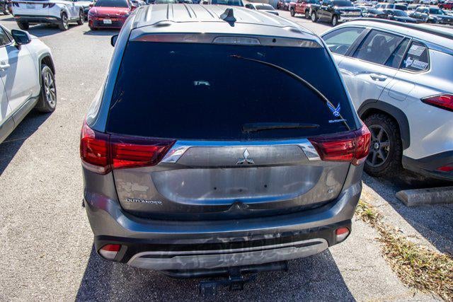 2020 Mitsubishi Outlander SE