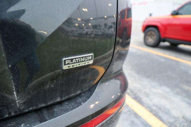 2024 Mitsubishi Outlander SEL Black Edition