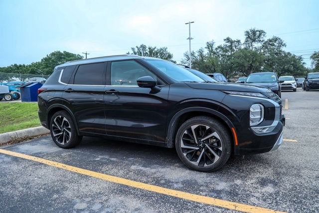 2024 Mitsubishi Outlander SEL Black Edition