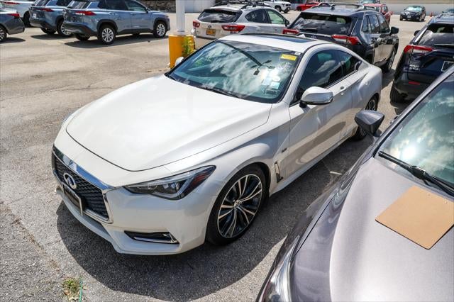 2017 INFINITI Q60 3.0t Premium