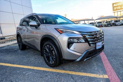 2025 Nissan Rogue SL