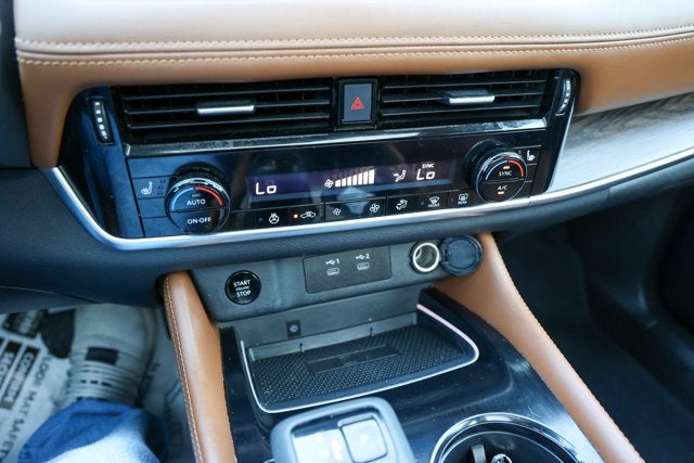 2025 Nissan Rogue Platinum