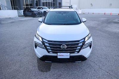 2025 Nissan Rogue Platinum