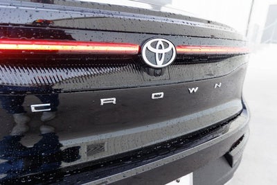 2026 Toyota CROWN XLE