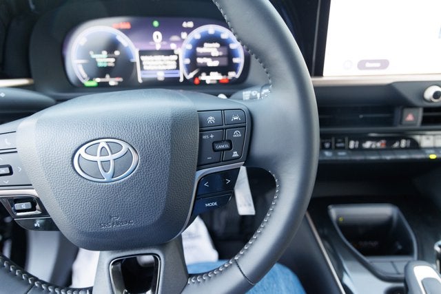 2026 Toyota CROWN XLE