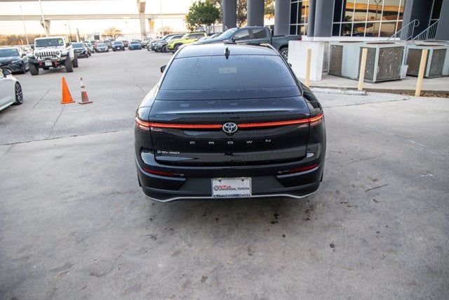 2026 Toyota CROWN XLE