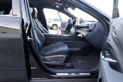 2026 Toyota CROWN XLE